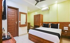 Collection O Hotel North East